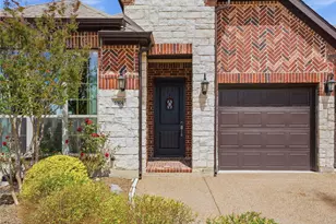 6904 Town Bridge Rd, McKinney, TX 75071 - Photo 4