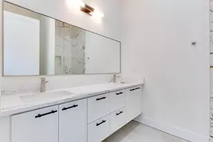 4206 Cabell Dr, Dallas, TX 75204 - Photo 14