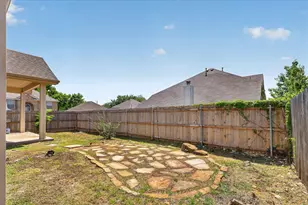 3304 Landhope Cir, Arlington, TX 76016 - Photo 36