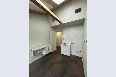 509 E Elm Street, Gainesville, TX 76240 - Photo 12