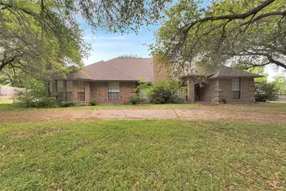 1020 Crystal Lane, Crowley, TX 76036 - Photo 2