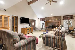 1020 Crystal Ln, Crowley, TX 76036 - Photo 4