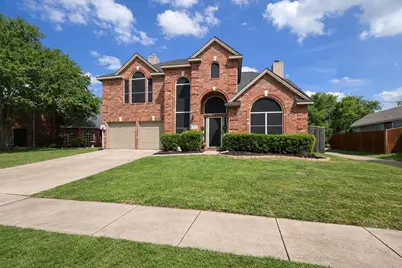 2223 Briary Trace Court, Lewisville, TX 75077 - Photo 2