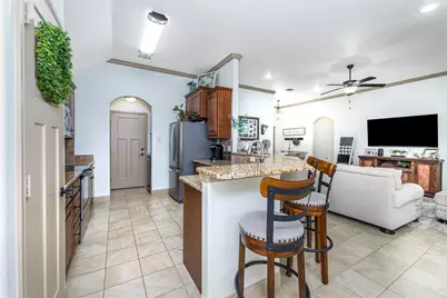 1905 Town Creek Circle, Weatherford, TX 76086 - Photo 16