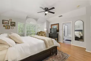 8643 Brittania Ct, Dallas, TX 75243 - Photo 16