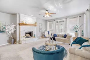 2220 Crestridge Dr, Little Elm, TX 75068 - Photo 4