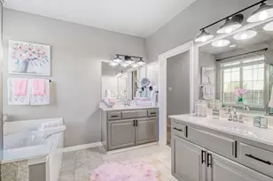 2220 Crestridge Dr, Little Elm, TX 75068 - Photo 10