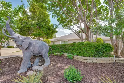 5322 W Mockingbird Lane, Dallas, TX 75209 - Photo 1
