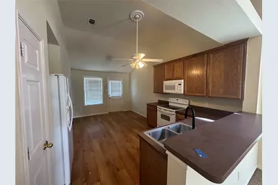 8905 Stewart Street, Cross Roads, TX 76227 - Photo 6