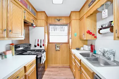 1204 W 21st Street, Clifton, TX 76634 - Photo 8