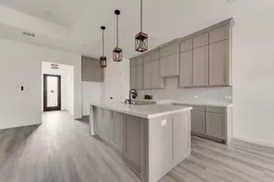 2729 Pike Dr, Lancaster, TX 75134 - Photo 6