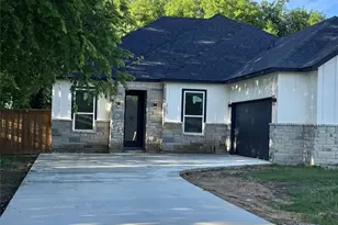 2729 Pike Dr, Lancaster, TX 75134 - Photo 1