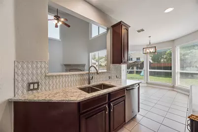 11104 Rogers Road, Frisco, TX 75033 - Photo 10