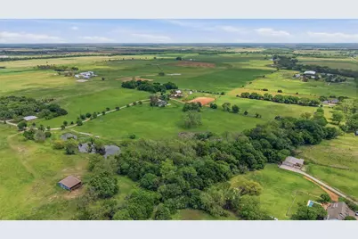 1100 Debbie Lane, Pilot Point, TX 76258 - Photo 26