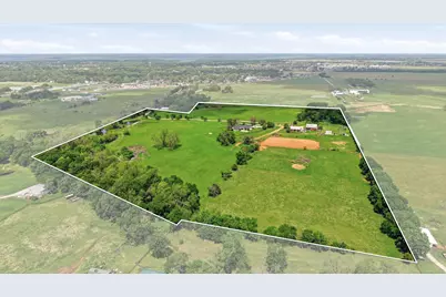 1100 Debbie Lane, Pilot Point, TX 76258 - Photo 24