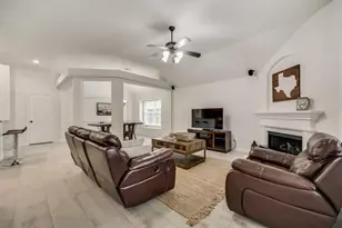11554 Stephenville Dr, Frisco, TX 75035 - Photo 6