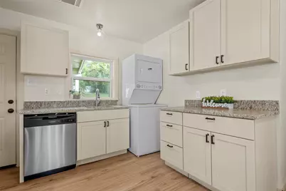 2610 Webster Avenue, Waco, TX 76711 - Photo 14