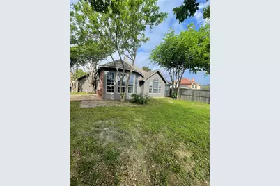 6615 Tabor Drive, Arlington, TX 76002 - Photo 8