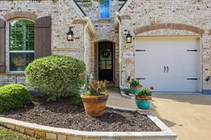 1708 Trinidad Wy, Lantana, TX 76226 - Photo 2