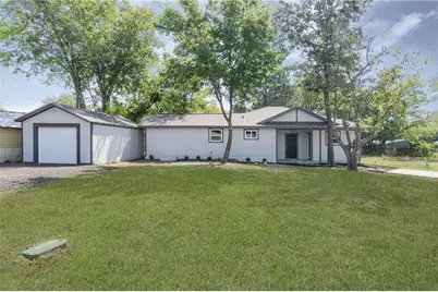 220 Bella Vista Drive, West Tawakoni, TX 75474 - Photo 2