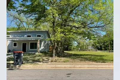 1011 E Houston Street, Paris, TX 75460 - Photo 8