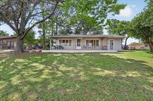 11740 East Ct, Azle, TX 76020 - Photo 6