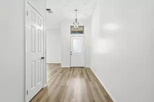 7124 Don Gomez Ln, Garland, TX 75043 - Photo 6