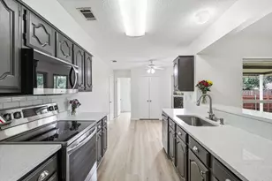 7124 Don Gomez Ln, Garland, TX 75043 - Photo 14