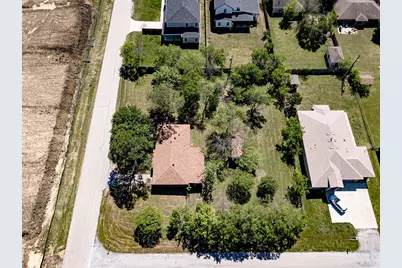 913 N Walnut Street, Roanoke, TX 76262 - Photo 2