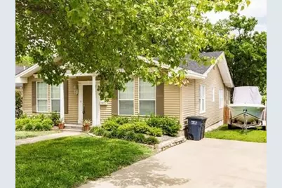 1817 Thomas Place, Fort Worth, TX 76107 - Photo 2