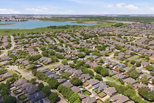 1011 Cowboys Pkwy, Irving, TX 75063 - Photo 28