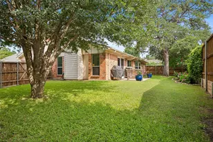 705 Walnut Dr, Lewisville, TX 75067 - Photo 28
