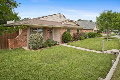 705 Walnut Drive, Lewisville, TX 75067 - Photo 2
