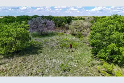 6924 US Highway 82 W, Nocona, TX 76255 - Photo 4