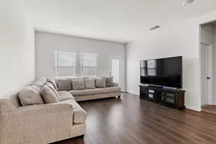 1041 Old Oaks Dr, Forney, TX 75126 - Photo 6