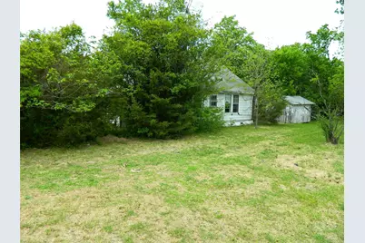 402 W Fannin Street, Leonard, TX 75452 - Photo 1