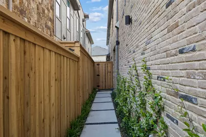 5528 Ellsworth Avenue, Dallas, TX 75206 - Photo 14