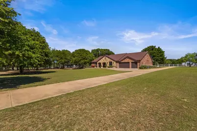 17909 Terrace Drive, Kemp, TX 75143 - Photo 2