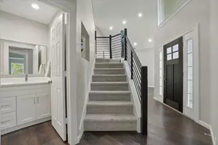 10417 Burgundy Dr, Frisco, TX 75035 - Photo 4