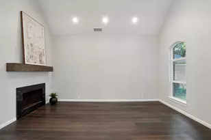 10417 Burgundy Dr, Frisco, TX 75035 - Photo 6