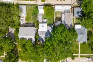 824 Kirkwood Dr, Dallas, TX 75218 - Photo 30