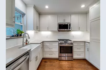 824 Kirkwood Drive, Dallas, TX 75218 - Photo 12