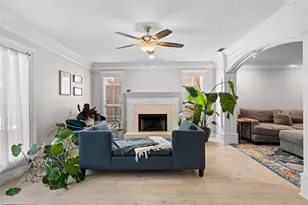 8016 Crazy Horse Ln, Fort Worth, TX 76137 - Photo 12