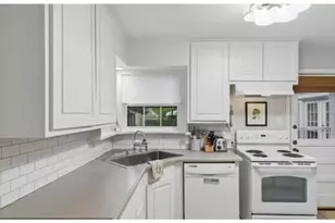 608 Coolair Dr, Dallas, TX 75218 - Photo 22