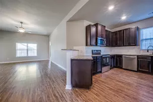 900 Juneberry Dr, Denton, TX 76207 - Photo 10