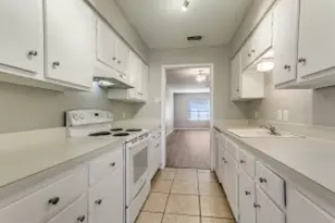 13842 Methuen Green Ln, Dallas, TX 75240 - Photo 22