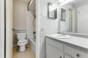 13842 Methuen Green Ln, Dallas, TX 75240 - Photo 14