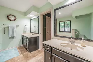 7525 Woodhaven Dr, North Richland Hills, TX 76182 - Photo 12