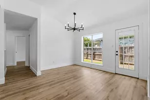 9255 Crimnson Ct, Dallas, TX 75217 - Photo 10