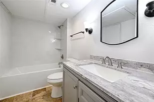 5808 Sandhurst Ln, Dallas, TX 75206 - Photo 2